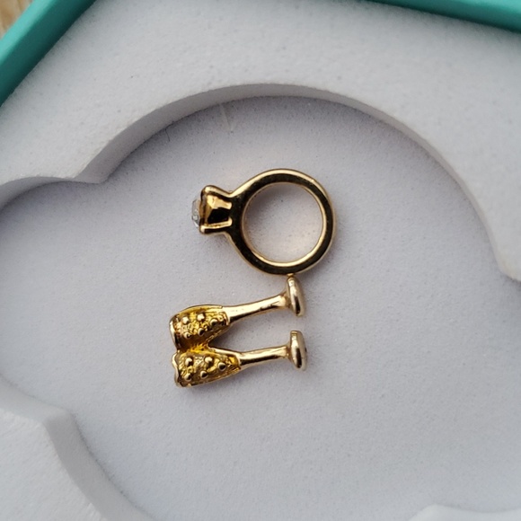 Origami Owl Celebration charms - engagement / Wedding Ring & Champagne - Picture 4 of 5